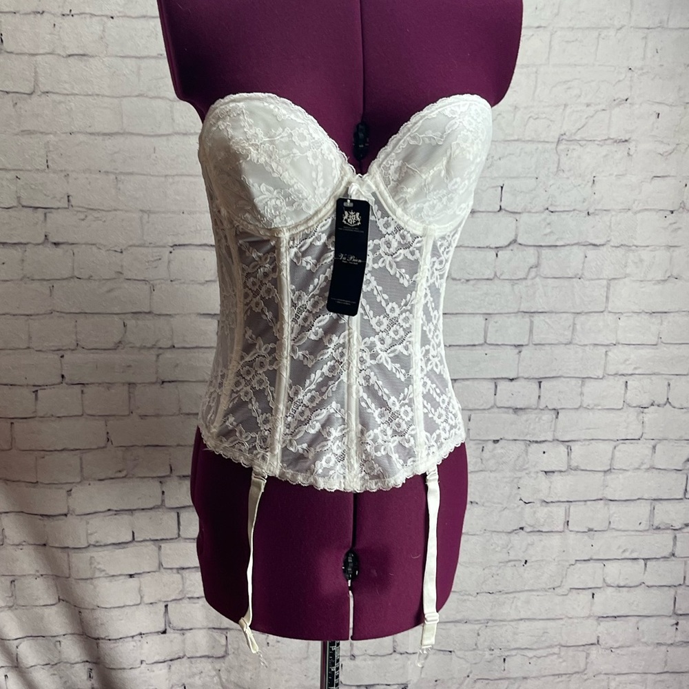 Va Bien 34C white lacy strapless bustier NWT